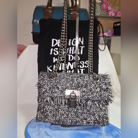 Kurt Geiger Brixton Mini Tweed Shoulder Bag & Dusty - Picture 4 of 9